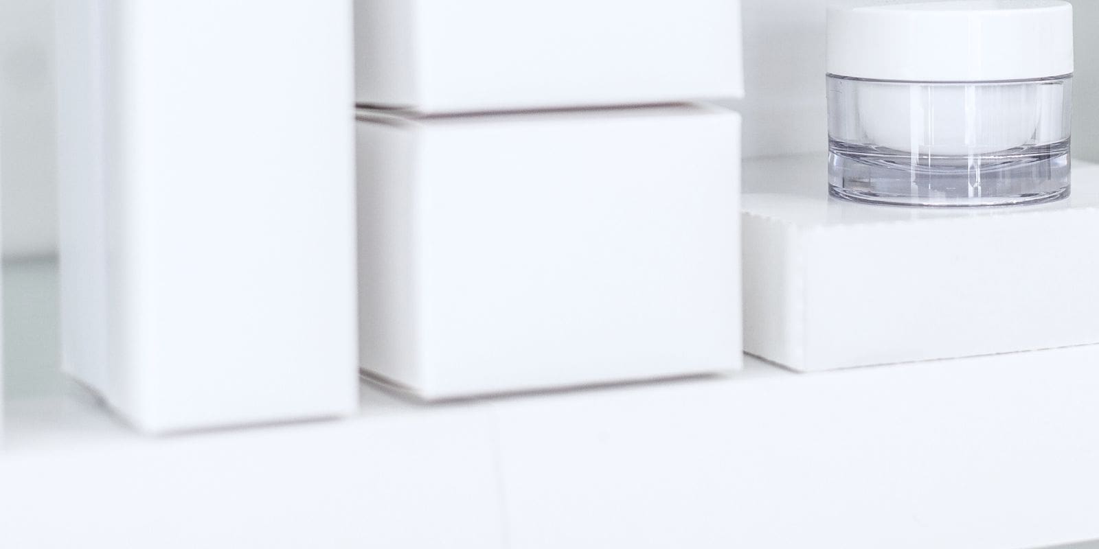 Trend: Minimalist labels and packaging