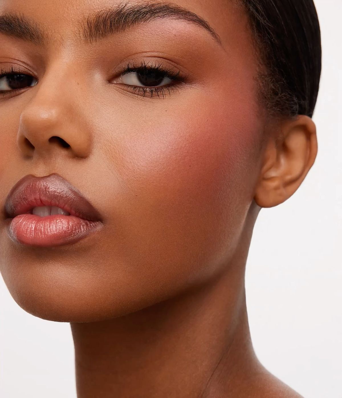 private label hiper pigmented liquid blush cheeks and lips