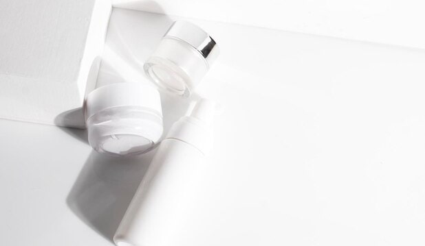 DLAB: Fast & Premium Lip Oil Manufacturer
